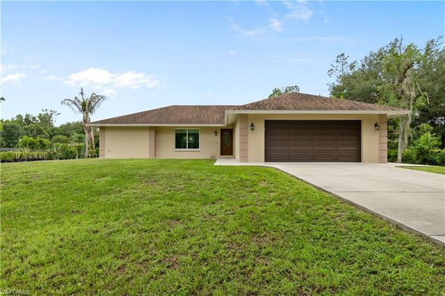 3760 Golden Gate BLVD E, Naples, FL 34120