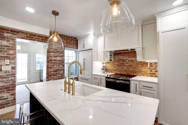 708 I ST SE, Washington, DC 20003