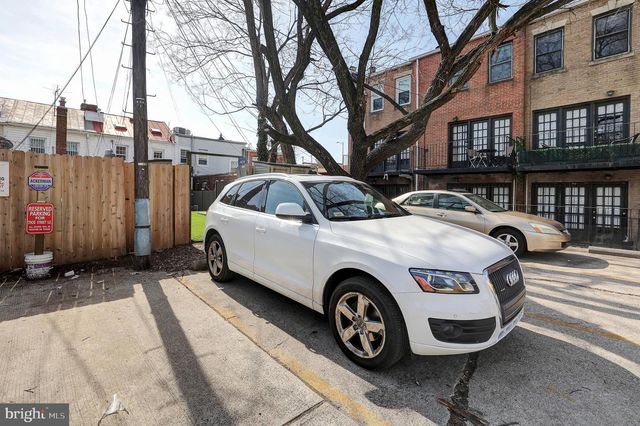 708 I ST SE, Washington, DC 20003