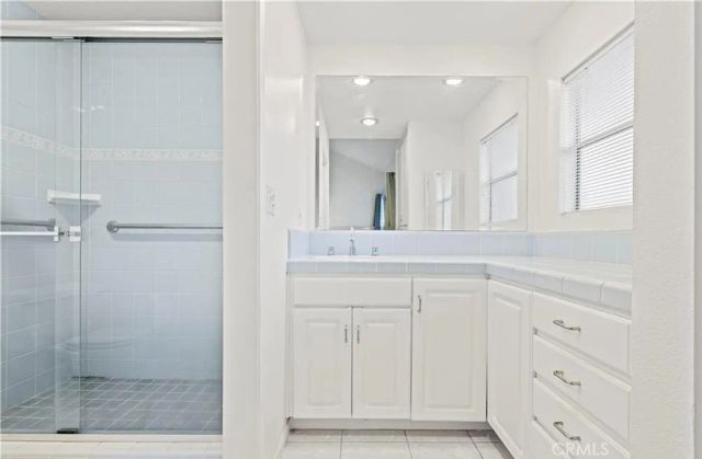 21912 Hiawatha 2, Chatsworth, CA 91311