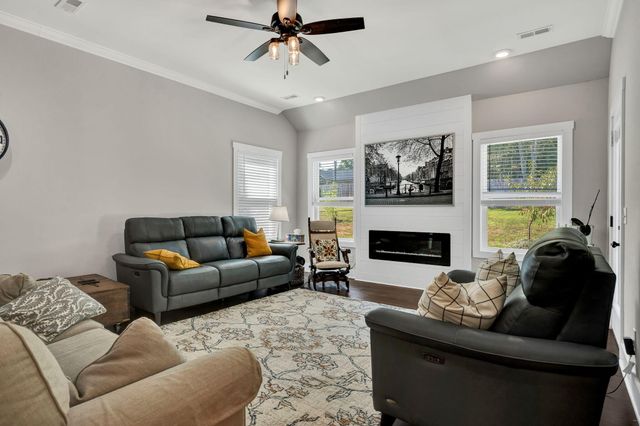 8012 Mcdonald Cemetery Road, Ooltewah, TN 37363