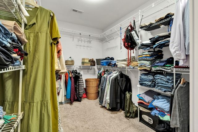 8012 Mcdonald Cemetery Road, Ooltewah, TN 37363