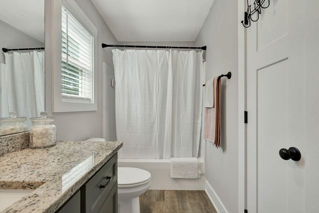 8012 Mcdonald Cemetery Road, Ooltewah, TN 37363