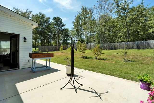 8012 Mcdonald Cemetery Road, Ooltewah, TN 37363