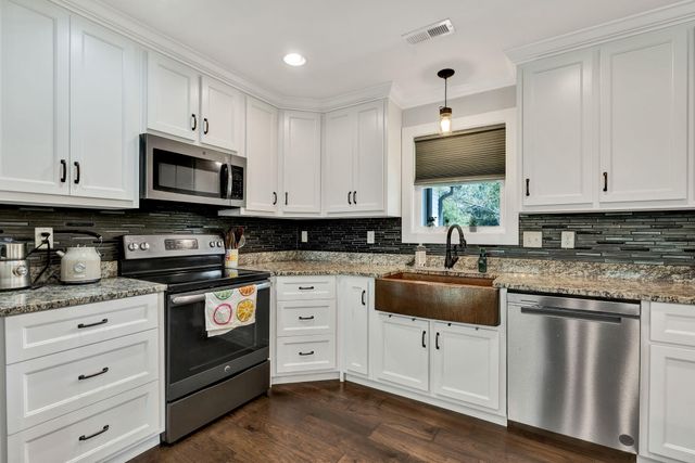 8012 Mcdonald Cemetery Road, Ooltewah, TN 37363