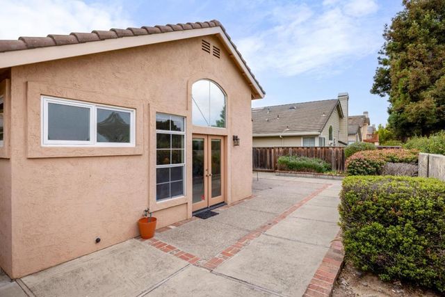 17755 Riverbend Road, Salinas, CA 93908