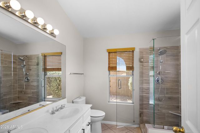 1214 E BEVERLY Lane, Phoenix, AZ 85022