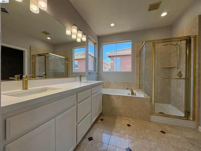 439 Kent Dr., Mountain View, CA 94043