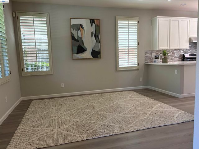 439 Kent Dr., Mountain View, CA 94043