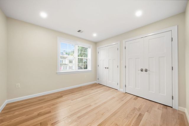 11 Clark Ave, Walpole, MA 02081