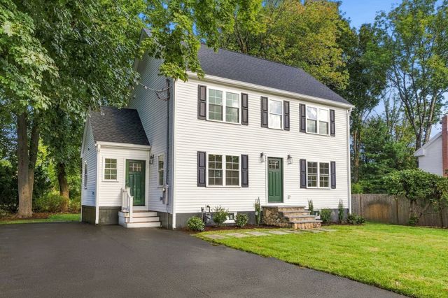 11 Clark Ave, Walpole, MA 02081
