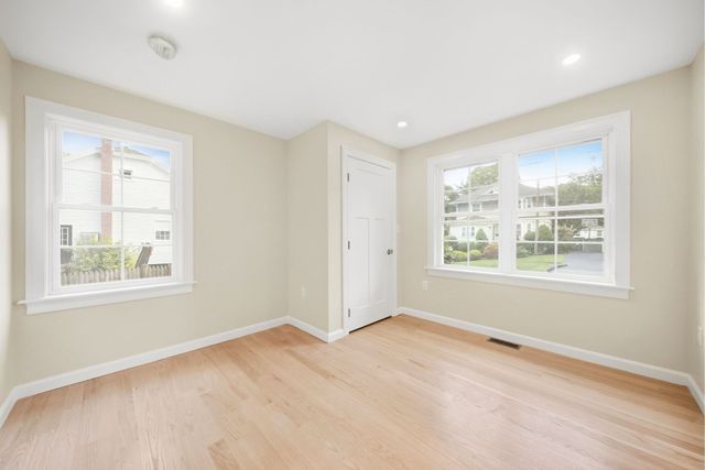 11 Clark Ave, Walpole, MA 02081