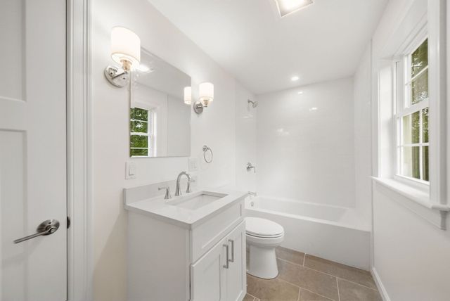 11 Clark Ave, Walpole, MA 02081