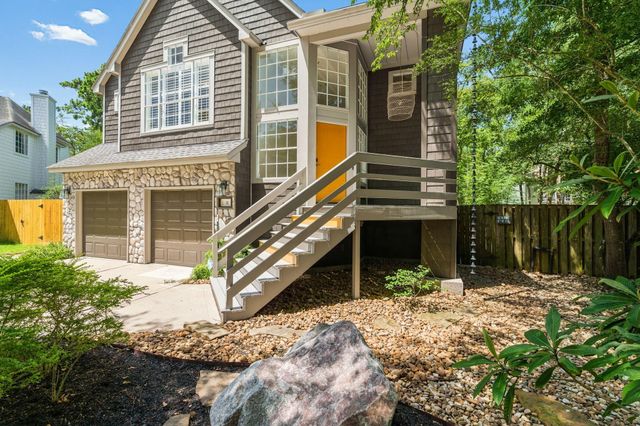 11 Winter Wheat Place, The Woodlands, TX 77381