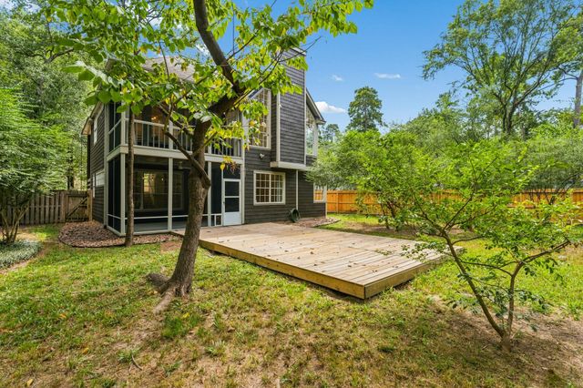 11 Winter Wheat Place, The Woodlands, TX 77381