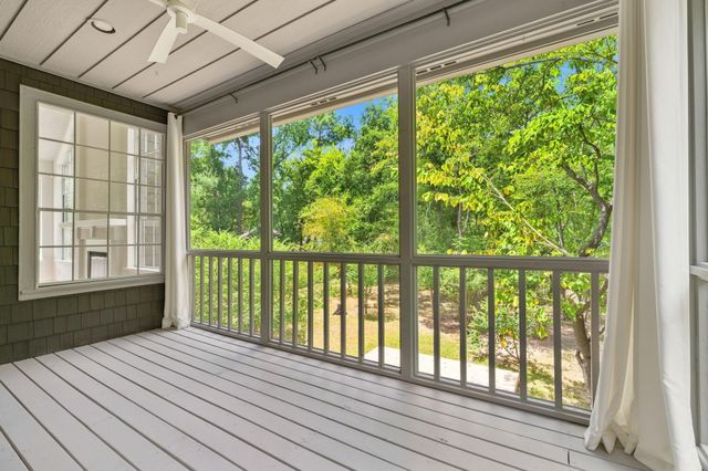 11 Winter Wheat Place, The Woodlands, TX 77381