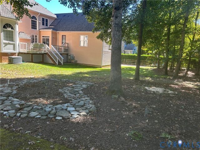 2825 Oak Point Ln, Henrico, VA 23233