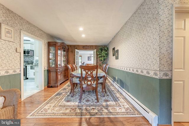2135 MACLARIE LN, Broomall, PA 19008