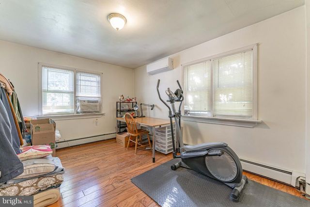 2135 MACLARIE LN, Broomall, PA 19008