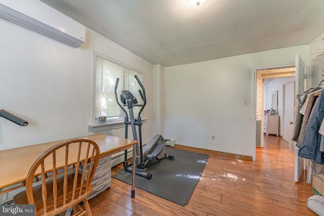 2135 MACLARIE LN, Broomall, PA 19008