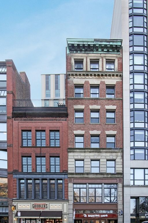 140 Boylston St. 10, Boston, MA 02116