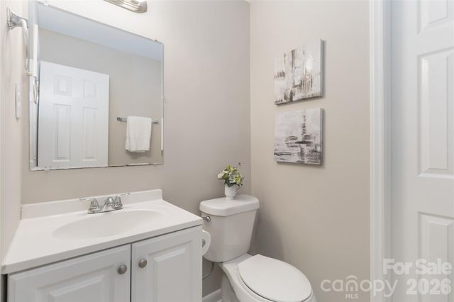 3526 Stonehaven Drive, Charlotte, NC 28215
