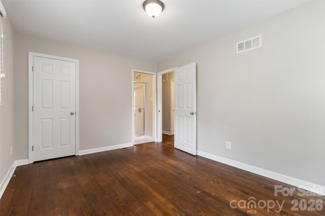 3526 Stonehaven Drive, Charlotte, NC 28215
