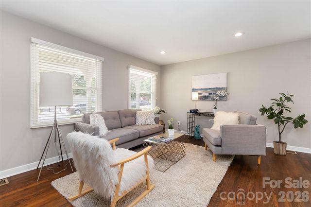 3526 Stonehaven Drive, Charlotte, NC 28215