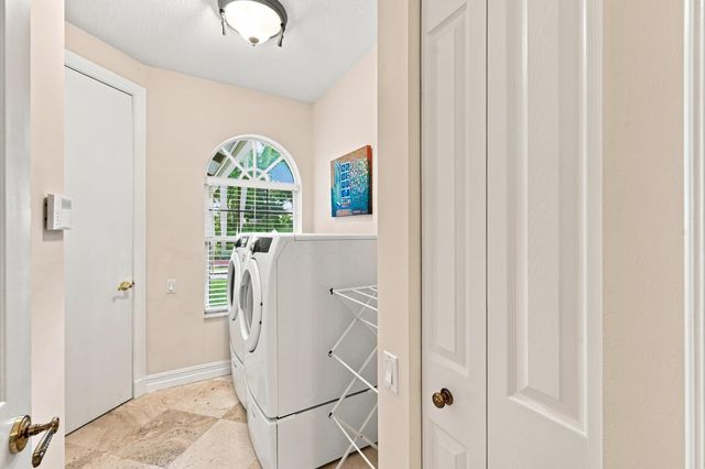 11889 NW 12TH Drive, Coral Springs, FL 33071