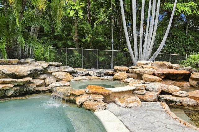 11889 NW 12TH Drive, Coral Springs, FL 33071