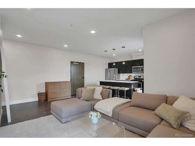 2374 S University Blvd 301, Denver, CO 80210