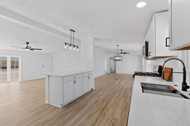 503 Irene Avenue, Moriarty, NM 87035