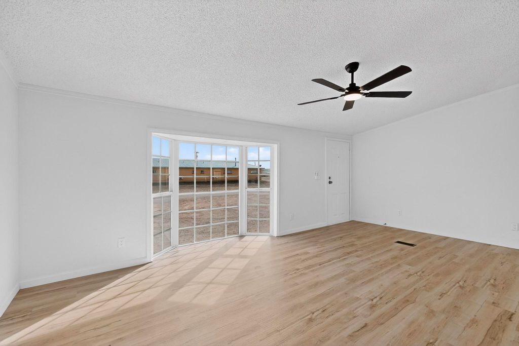 Image 9 of property listing at 503 Irene Avenue, Moriarty, NM 87035