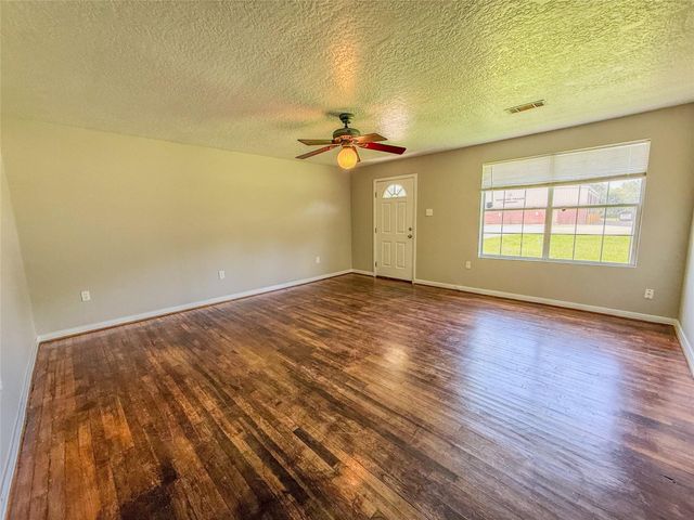 6310 Brookside Road, Brookside Village, TX 77581