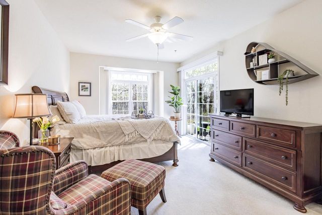 17841 Radam DRIVE, New Berlin, WI 53146