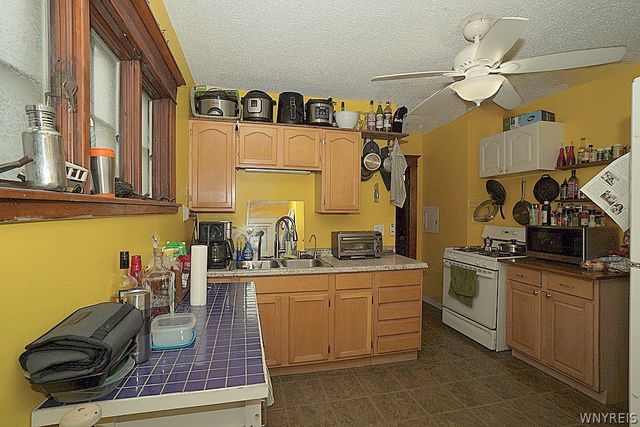 235 Saranac Avenue, Buffalo, NY 14216
