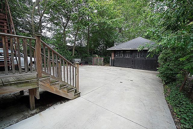 235 Saranac Avenue, Buffalo, NY 14216
