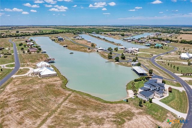 108 RIVER LAKES LANE, Martindale, TX 78655