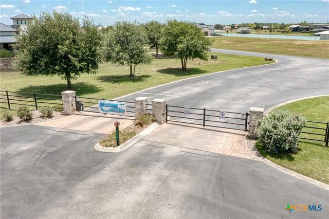 108 RIVER LAKES LANE, Martindale, TX 78655
