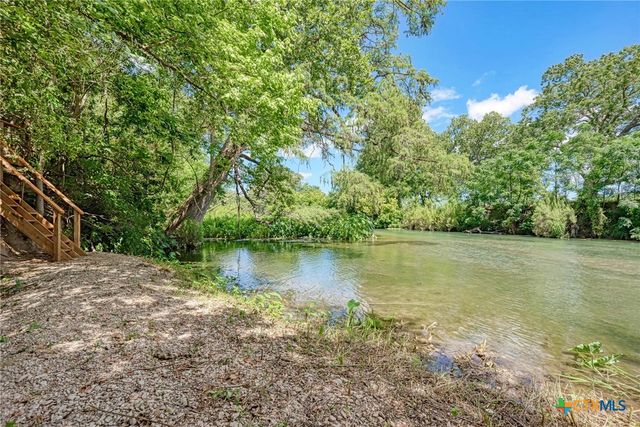 108 RIVER LAKES LANE, Martindale, TX 78655