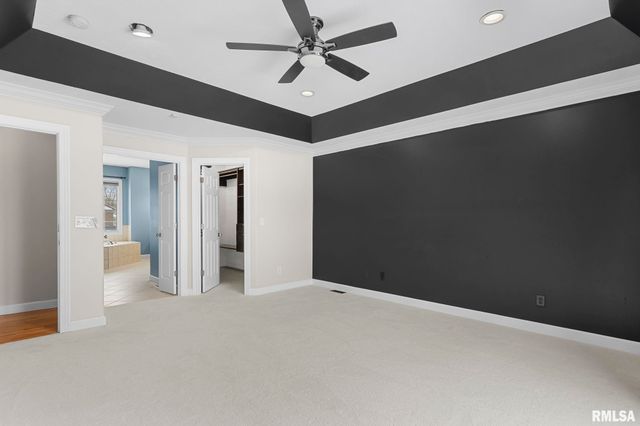 6501 WINTERBERRY Lane, Springfield, IL 62712