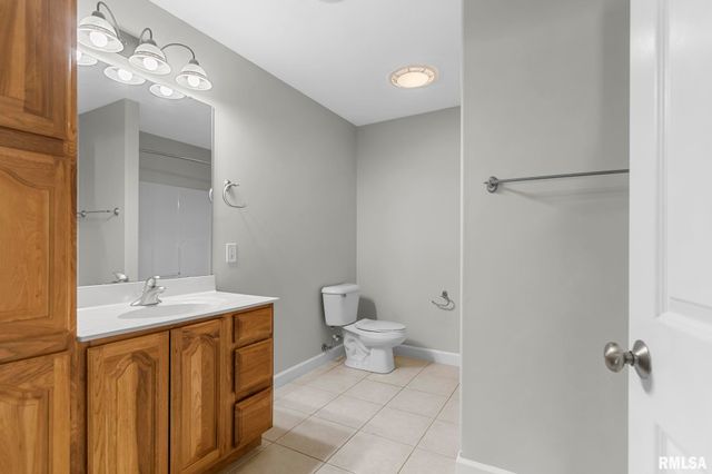 6501 WINTERBERRY Lane, Springfield, IL 62712