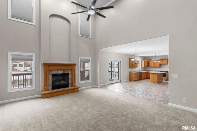 6501 WINTERBERRY Lane, Springfield, IL 62712