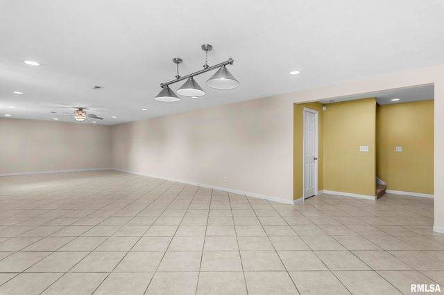 6501 WINTERBERRY Lane, Springfield, IL 62712