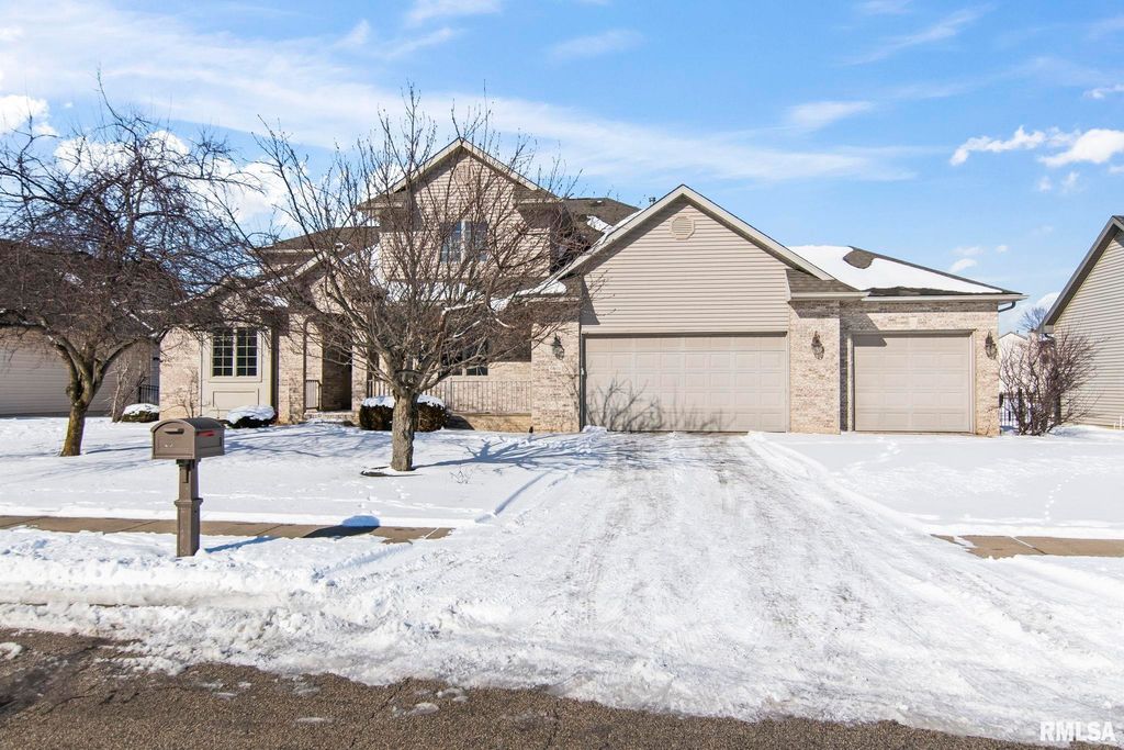 6501 WINTERBERRY Lane, Springfield, IL 62712