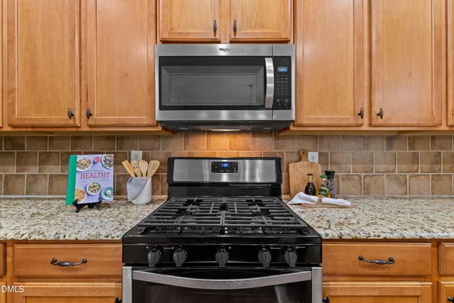 611 October Glory Lane, Apex, NC 27539