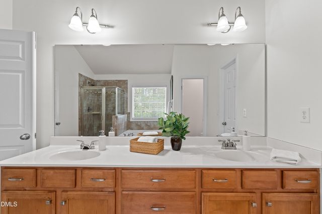 611 October Glory Lane, Apex, NC 27539