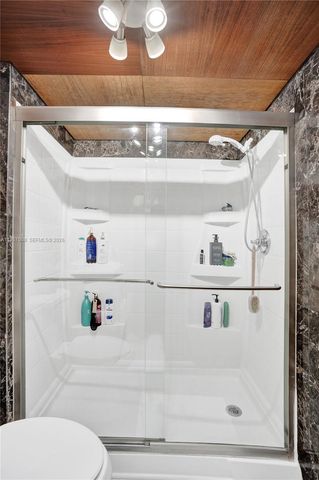 1000 NE 12th Ave 505, Hallandale Beach, FL 33009