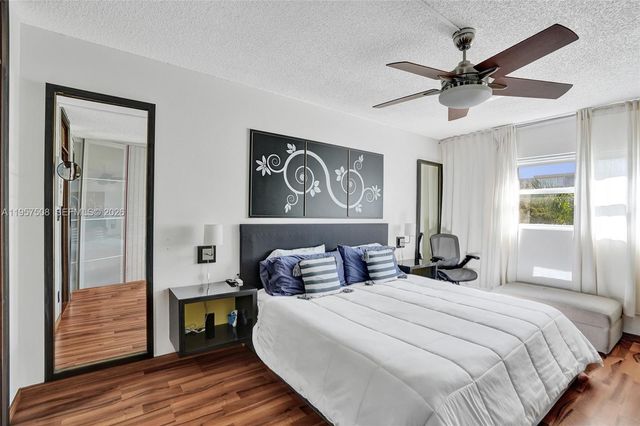 1000 NE 12th Ave 505, Hallandale Beach, FL 33009