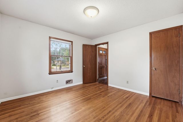 2213 Dellridge Avenue, Saint Paul, MN 55119